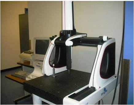Machine à mesurer tridimensionnelle (MMT) CNC destinée au retrofit logiciel M3